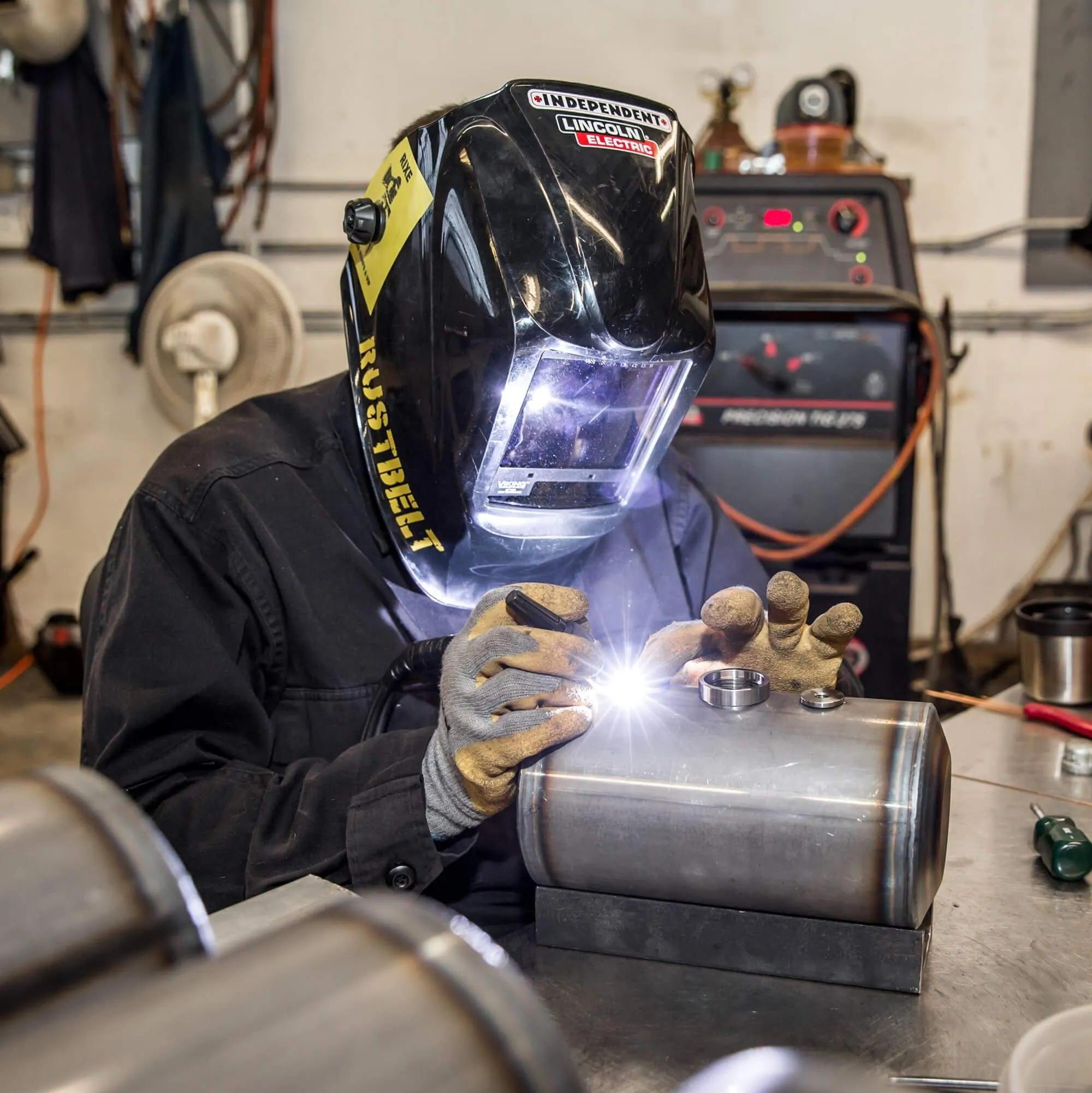 Domed Steel Motorcycle Oil Tank for Triumph Choppers