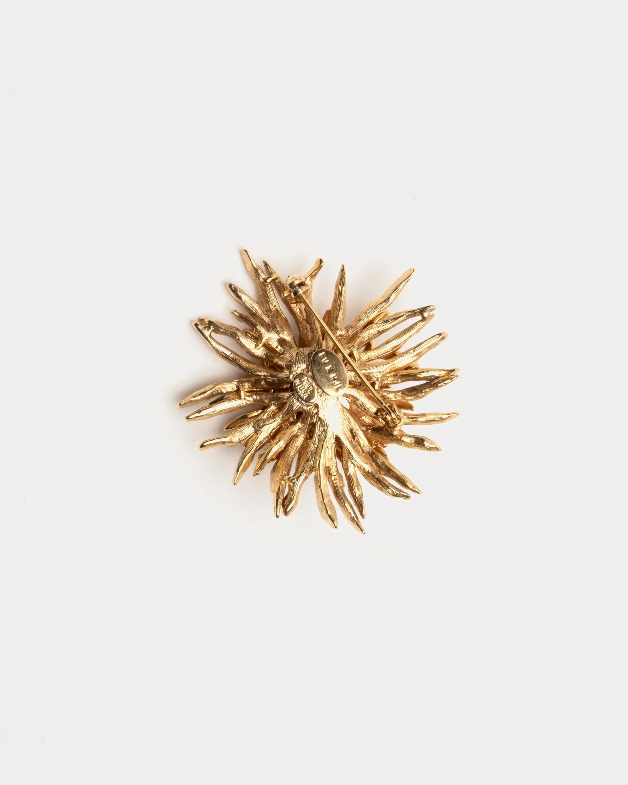 Flower Pin Gold