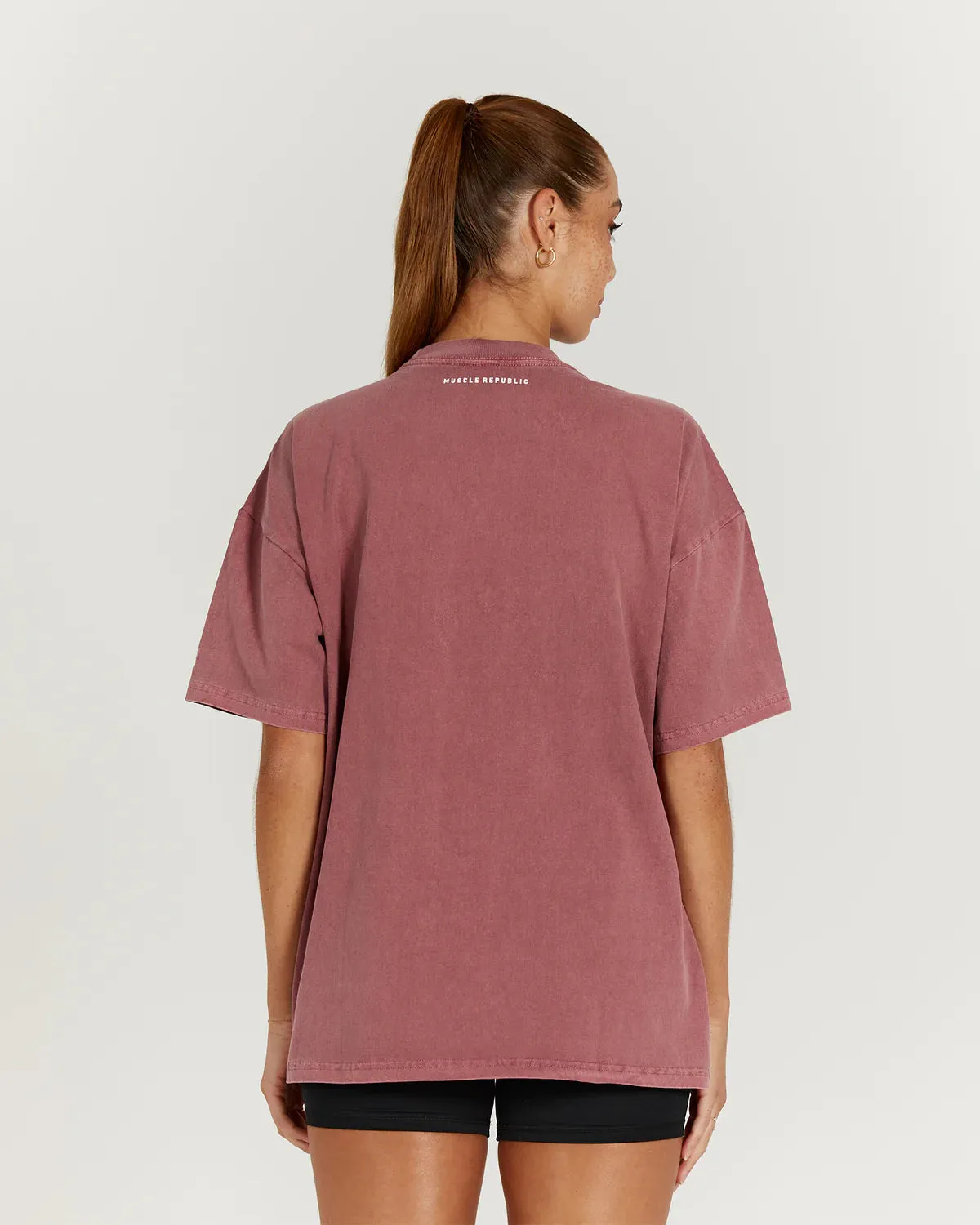 Muscle Republic | Essentials Tee - Faded Berry