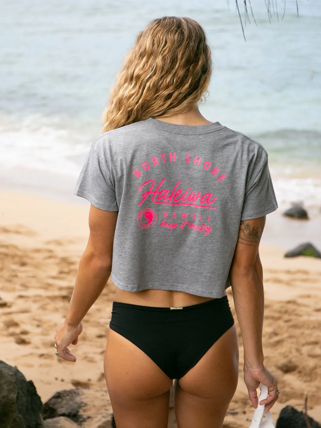 T&C Surf North Shore Classic Neon Crop Tee